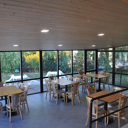 Pensión Tcv Pardubice